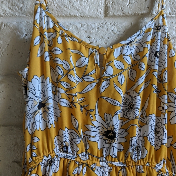 Row A | yellow floral summer dress size xl - Picture 7 of 7